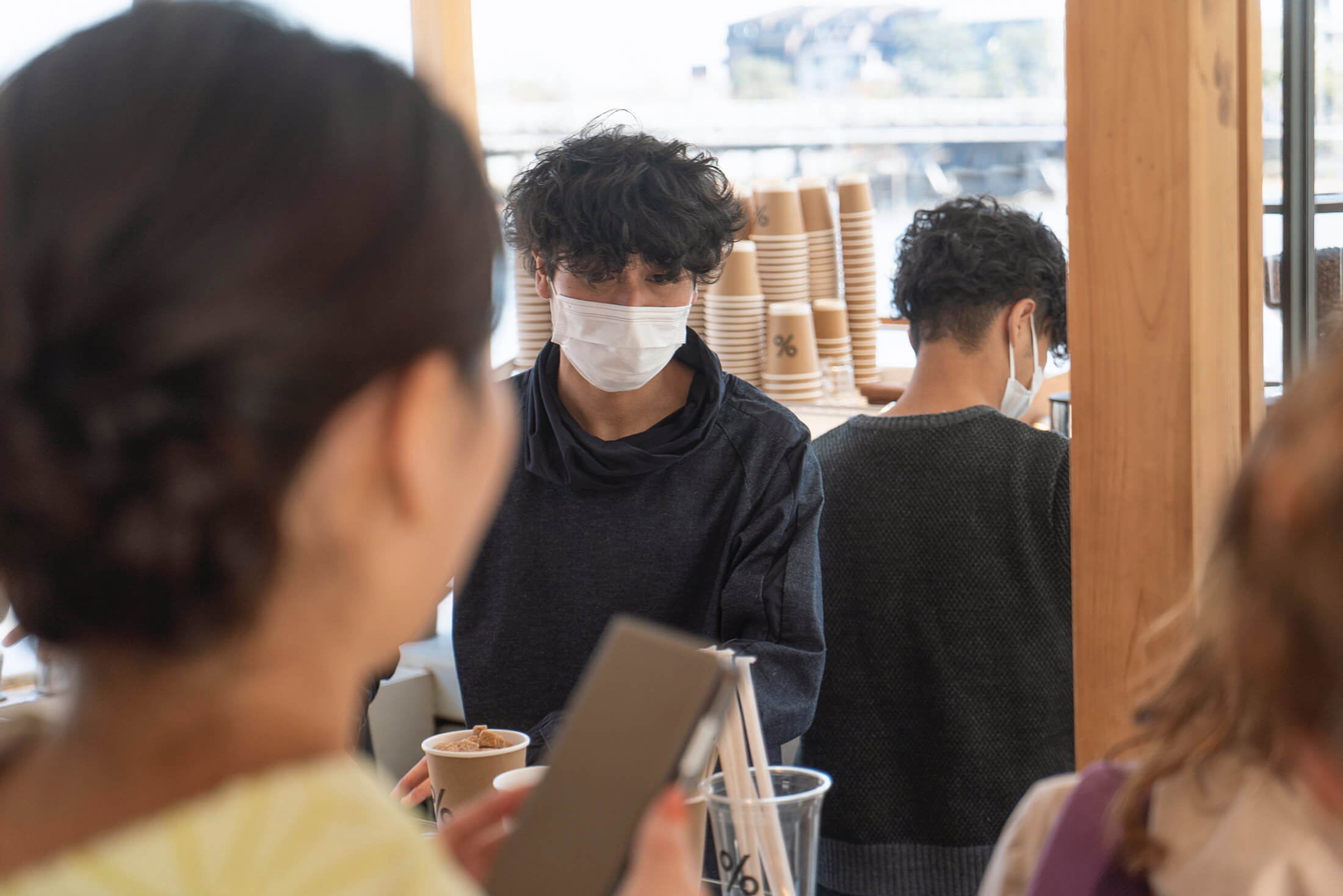 mask in restaurant